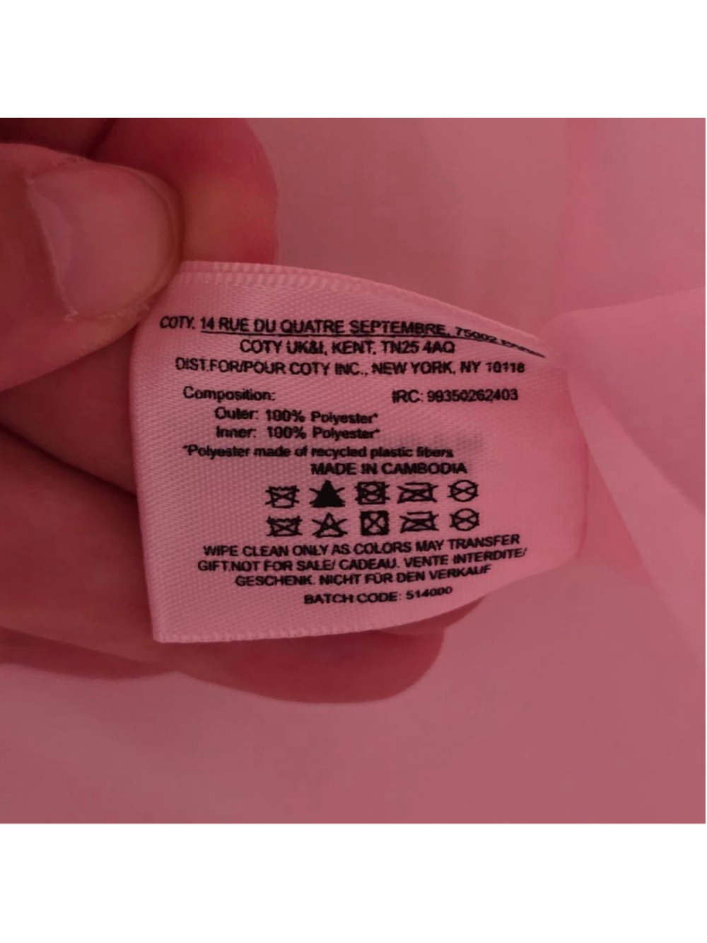 Women's Marc Jacobs Pink Travel Bag with Patches NWOT - Picture 9 of 9